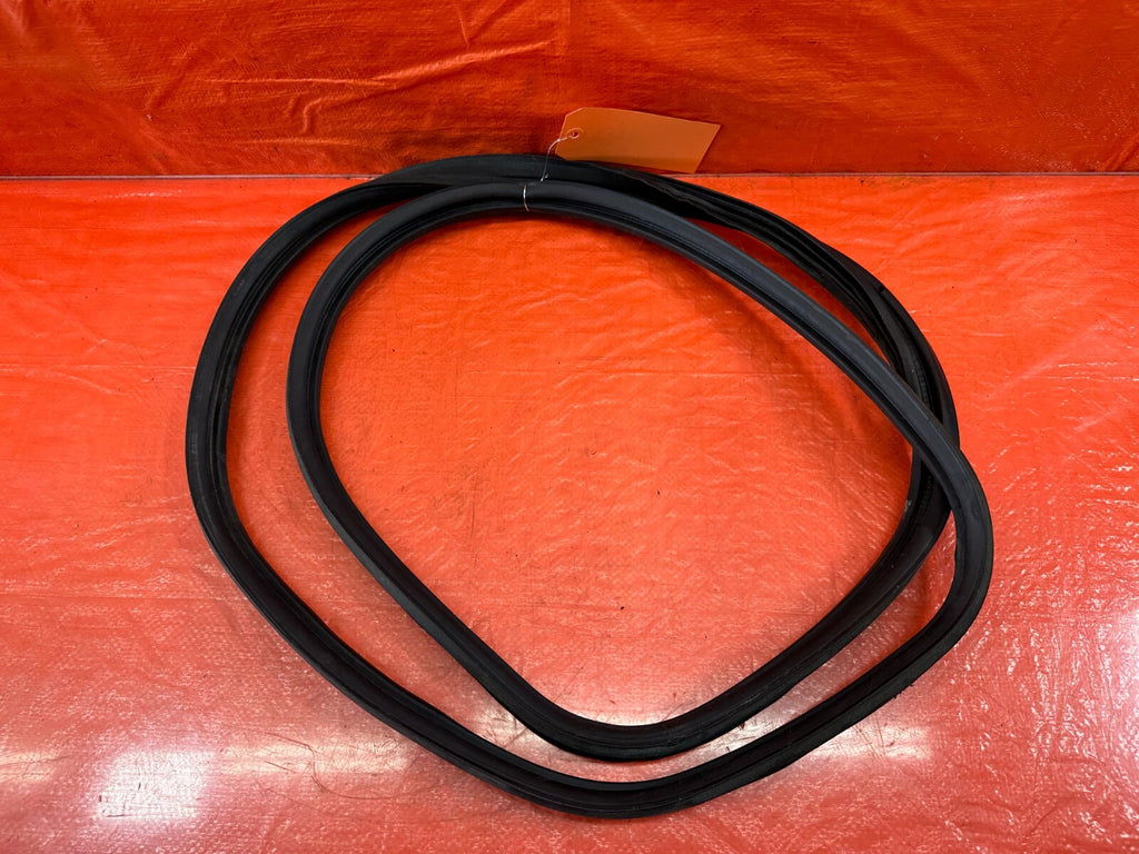 00 09 HONDA S2000   REAR TRUNK WEATHER STRIP GASKET SEAL   OEM FACTORY #2245