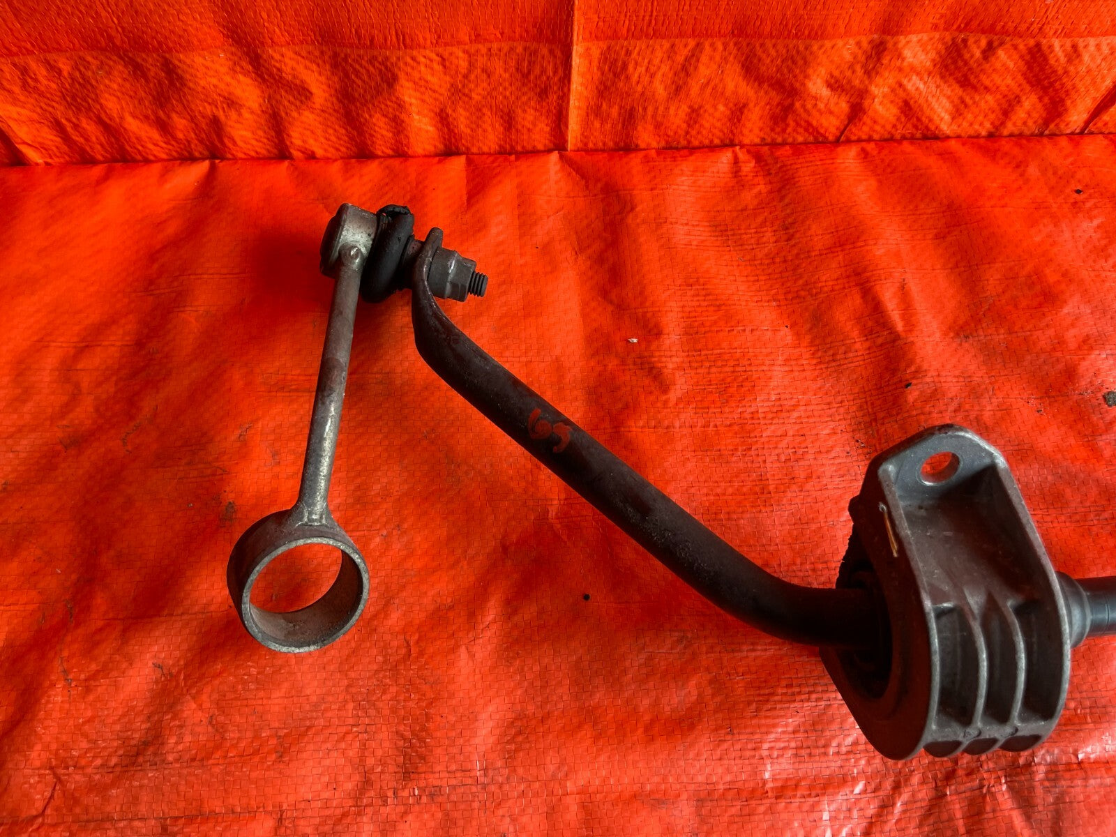 11 16 PORSCHE   PANAMERA 4 MODEL   AWD   DRIVER LEFT REAR CONTROL ARM SET OEM 653