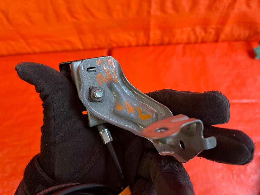 08 14 SUBARU IMPREZA WRX STi SEDAN   HOOD RELEASE LEVER W/ CABLE WIRE   OEM #747