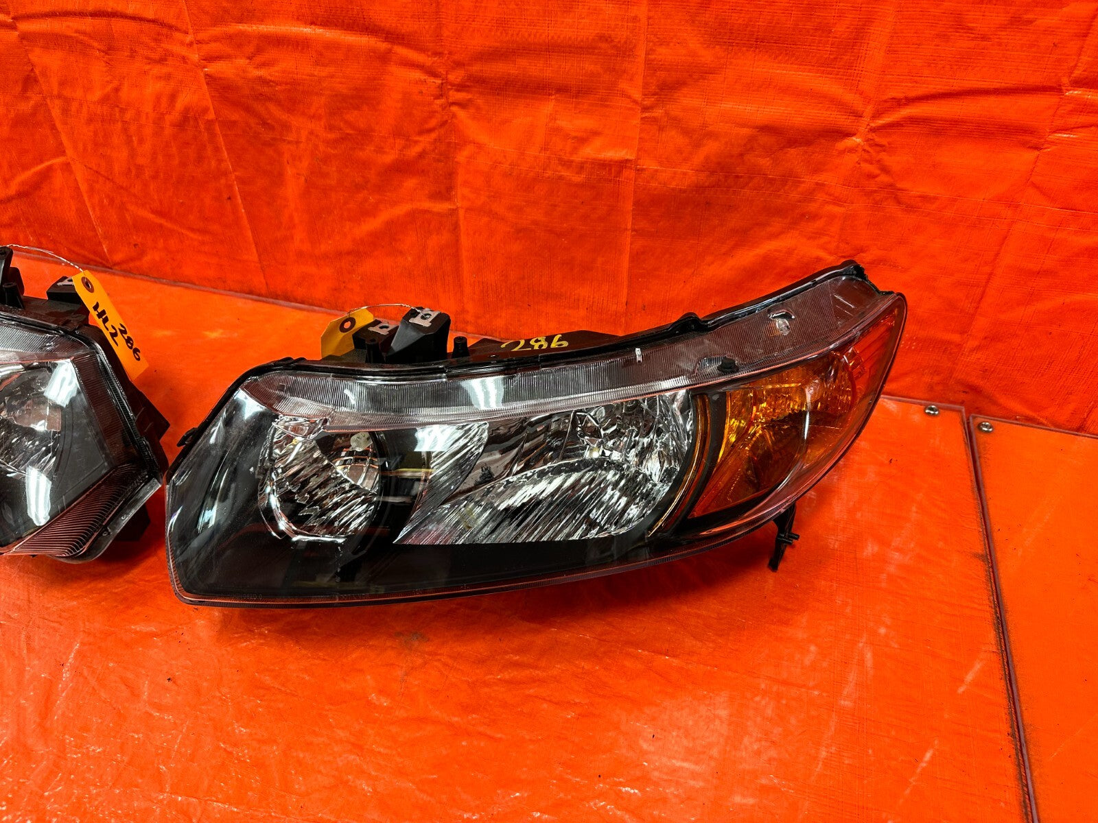 06 11 HONDA CIVIC 2D COUPE   AFTERMARKET   HEADLIGHTS HEADLAMPS HEAD LIGHT LAMP1