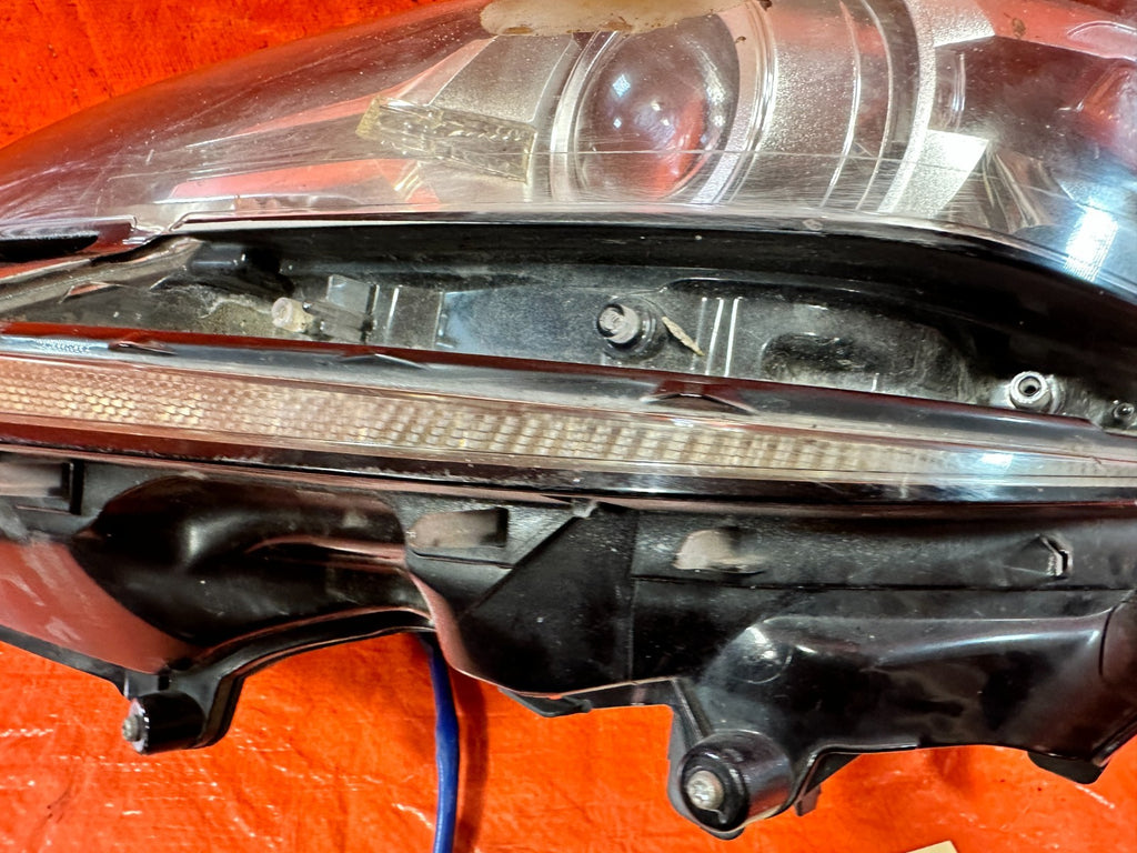 16 20 LEXUS GS350 GS 350   DRIVER LEFT HEADLIGHT HEADLAMP   FOR PARTS   AS IS14