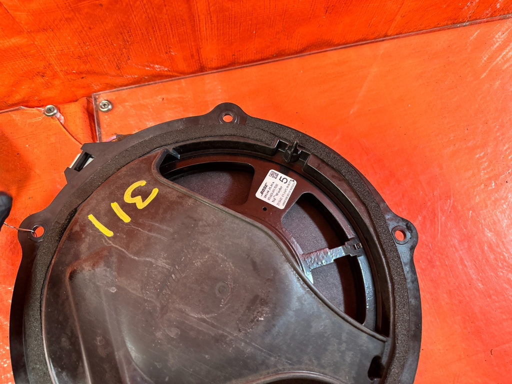 08 15 INFINITI G37 COUPE & CONVERTIBLE   RIGHT FRONT BOSE SPEAKER   OEM 3115