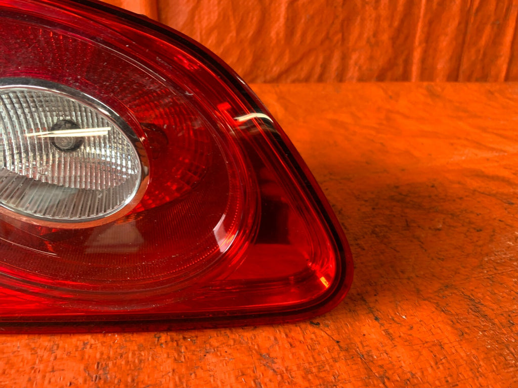 OEM 2010 2011 2012 VOLKSWAGEN CC   TAIL LIGHT LAMP   DRIVER LEFT INNER FITMENT3