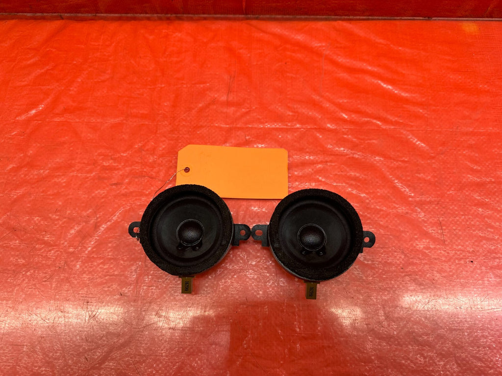 14 20 INFINITI Q50 LEFT AND RIGHT FRONT INTSIDE THE DOOR PANEL SPEAKERS OEM #22211