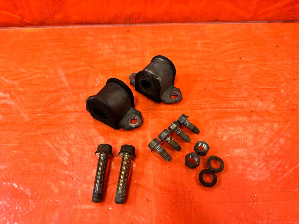 90 93 MAZDA MX 5 MIATA FRONT SWAY STABILIZER BRACKETS W BOLTS & BUSHINGS OEM 2670