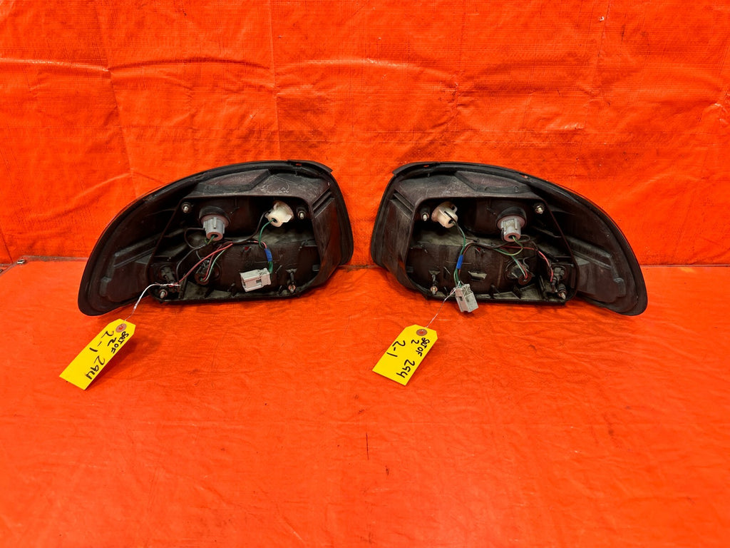 93 97 HONDA DEL SOL   FACTORY TAIL LIGHTS TAIL LAMPS LEFT & RIGHT   OEM #29410