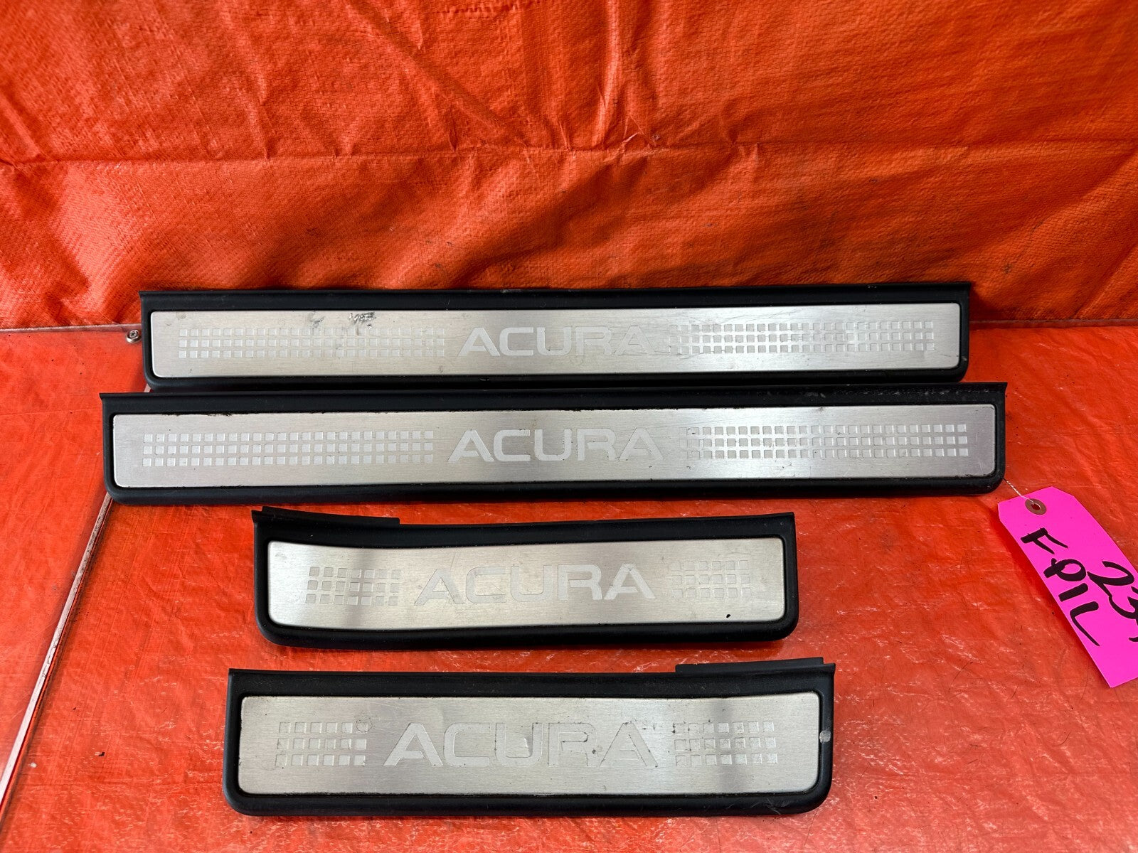 04 08 ACURA TL   LEFT AND RIGHT FLOOR PILLARS SCUFF PLATE SET   OEM #2345