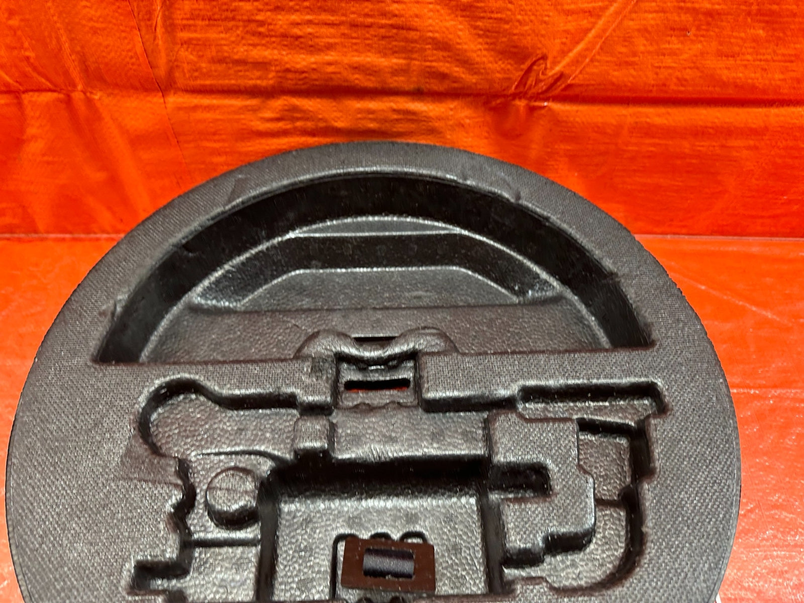 08 15 INFINITI G37 & Q60    2D COUPE   SPARE TIRE FOAM TRAY TOOL KIT HOLDER #2076
