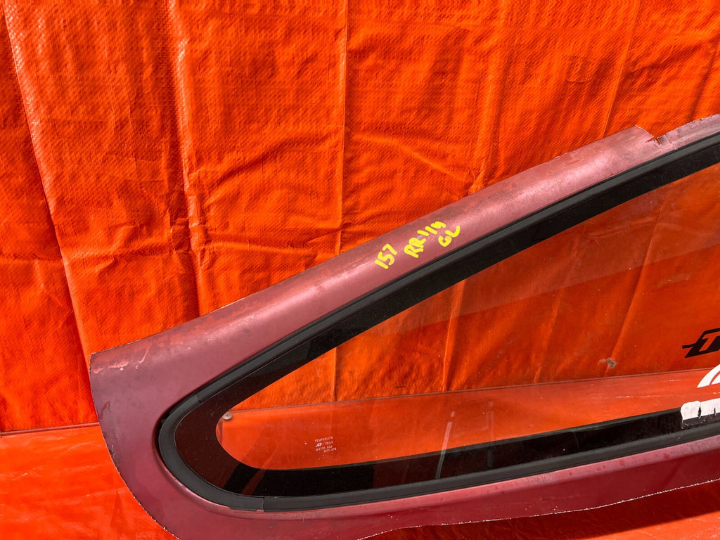 90 91 HONDA CRX   PASSENGER RIGHT REAR 1/4 GLASS WINDOW   OEM FACTORY #1578