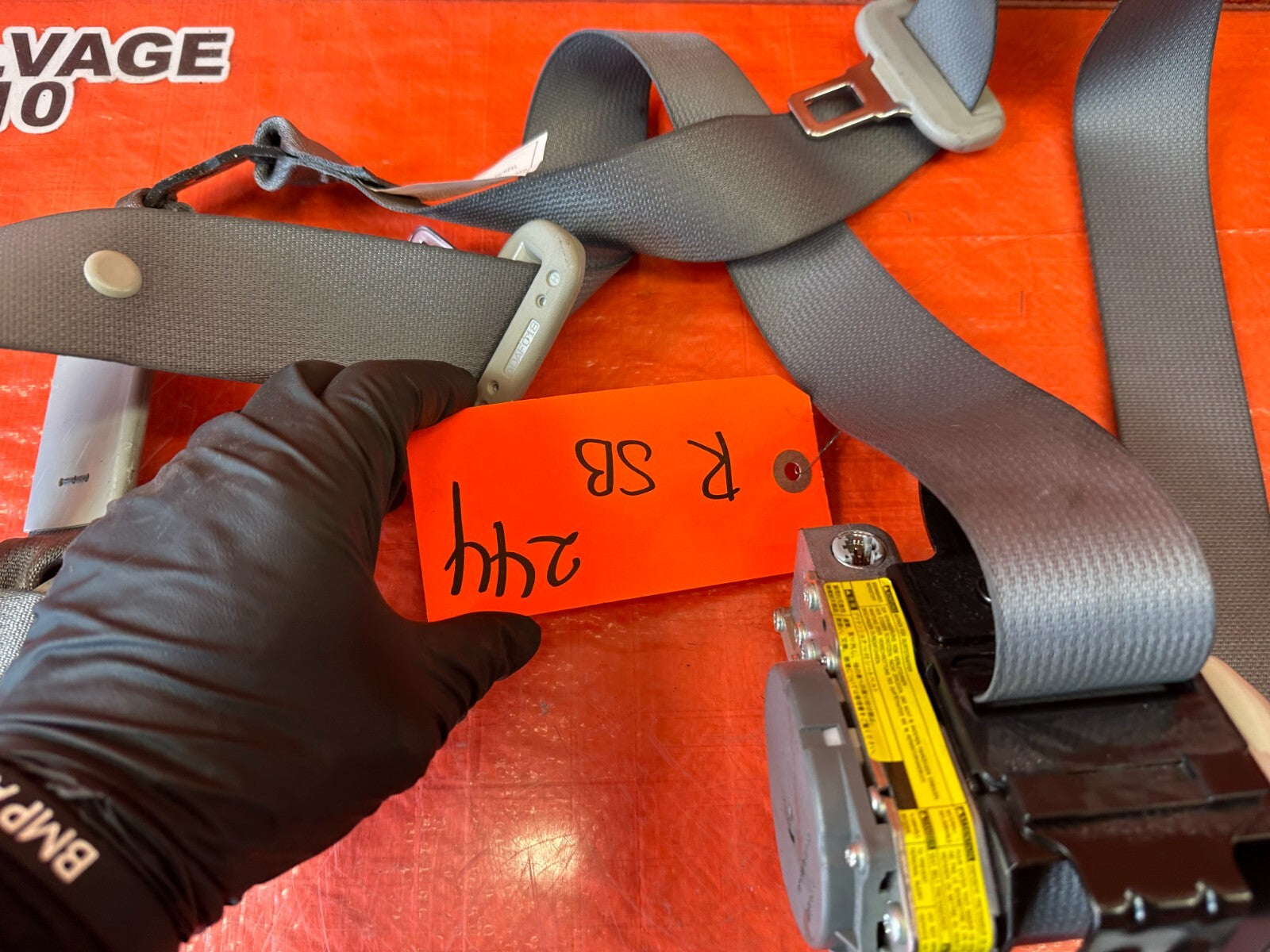 2009 09 LEXUS ES350   REAR SEAT BELT SET   LEFT & RIGHT SEAT BELTS GRAY OEM 24412