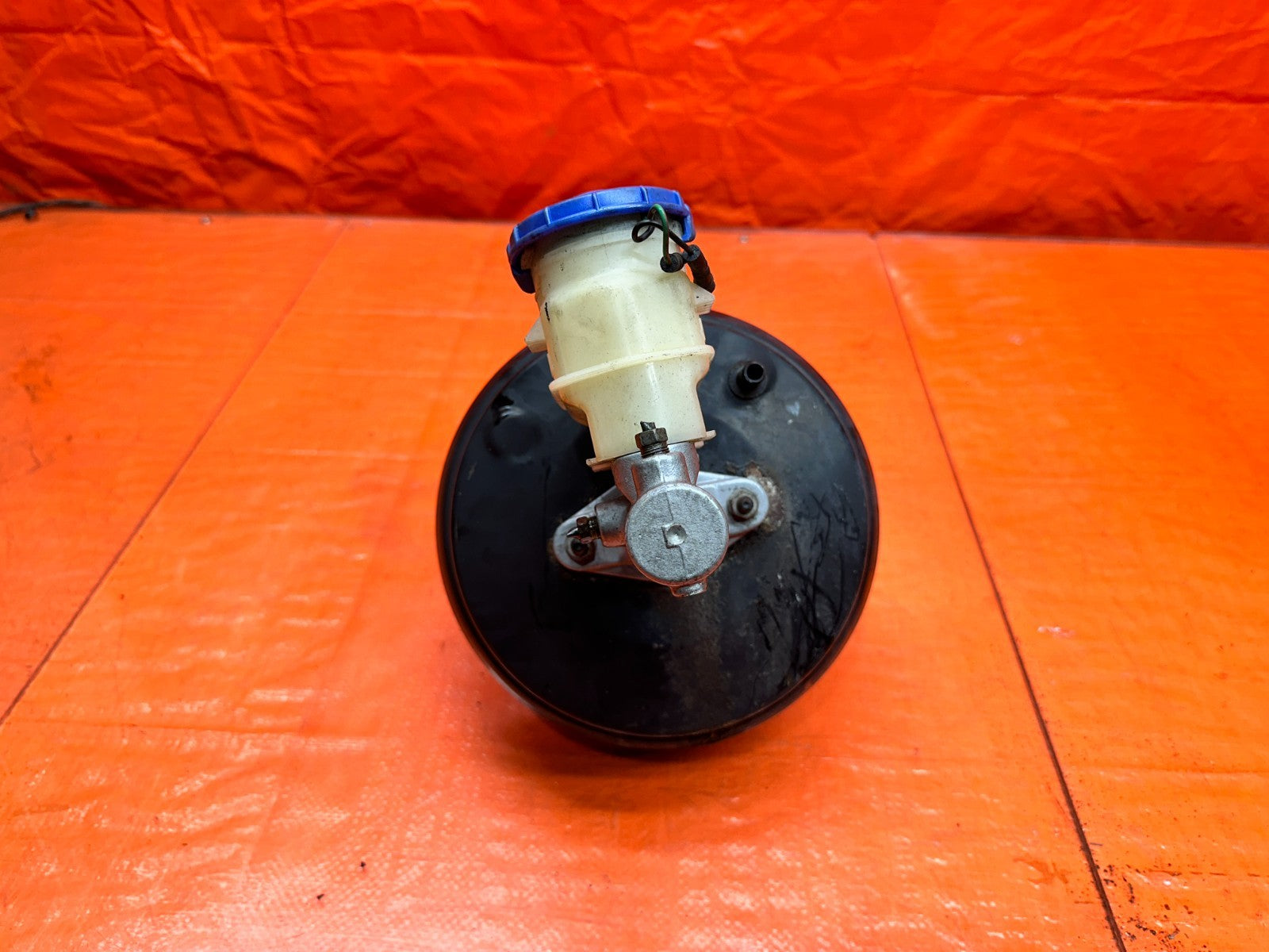94 01 ACURA INTEGRA POWER BRAKE BOOSTER WITH MASTER CYLINDER OEM #3317
