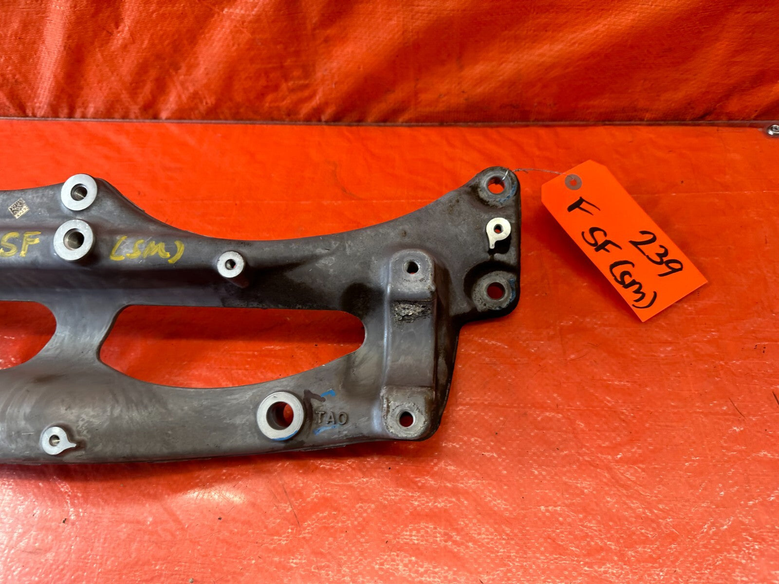 08 12 HONDA ACCORD SEDAN 2.4L FRONT SUB FRAME CROSS MEMBER ALUMINUM BRACKET #2392