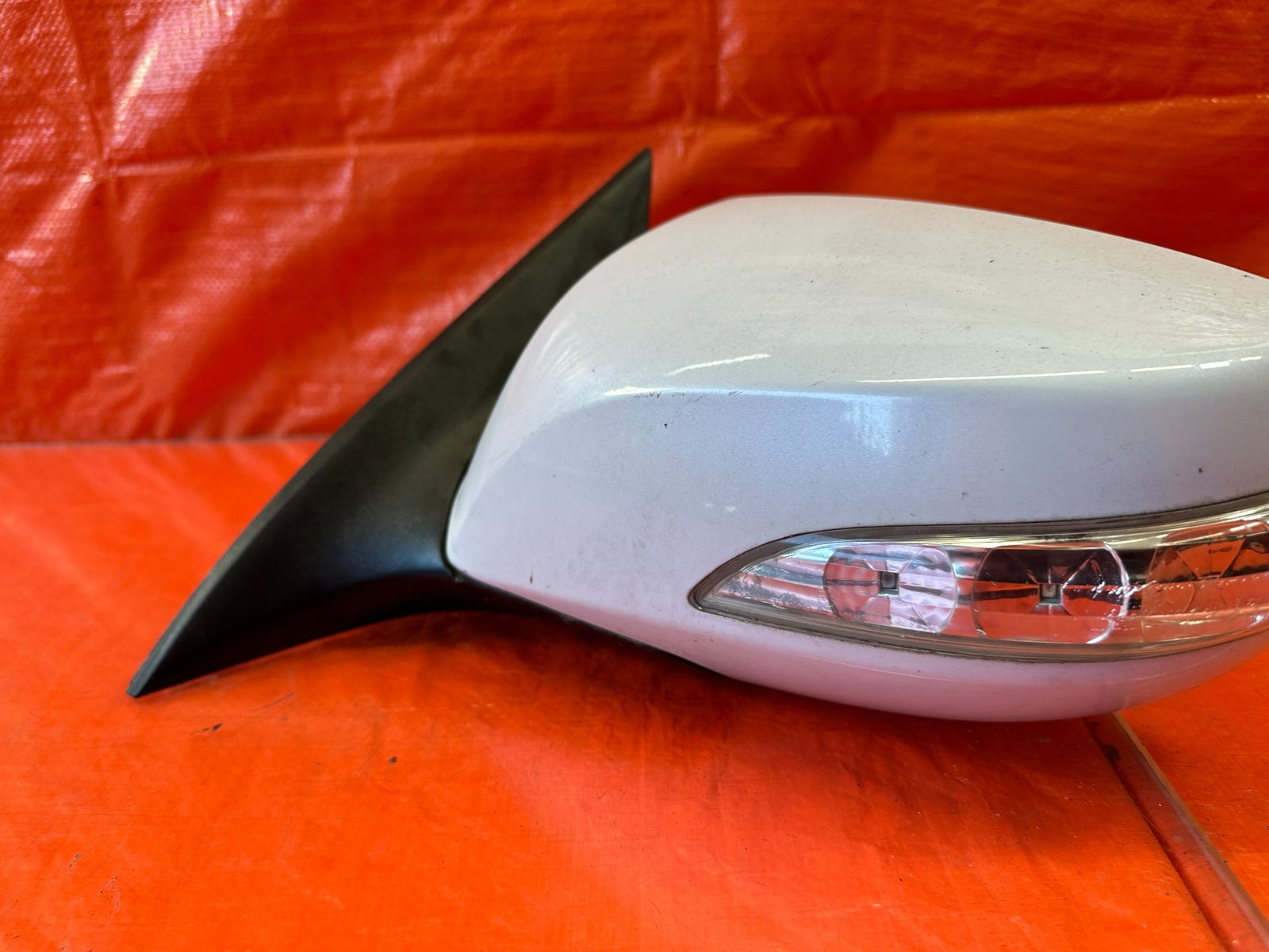 10 16 HYUNDAI GENESIS COUPE DRIVER LEFT EXTERIOR SIDE VIEW MIRROR W/ SIGNAL 2197