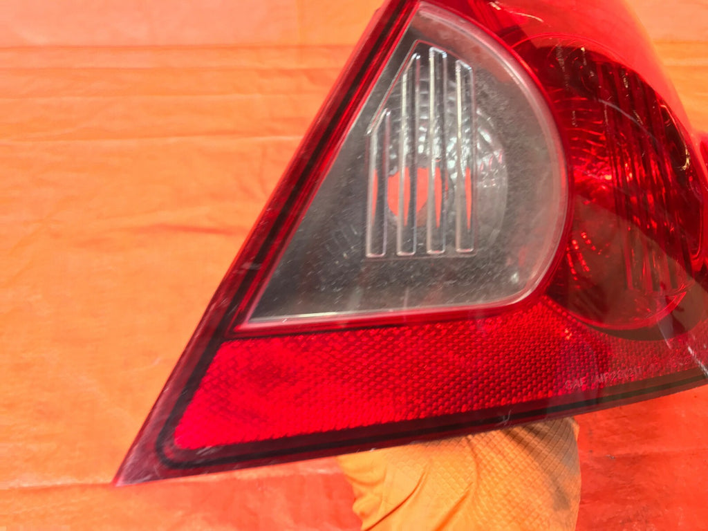 OEM 2007 2008 07 08 CHRYSLER SEBRING   SEDAN   PASSENGER RIGHT TAIL LIGHT LAMP2