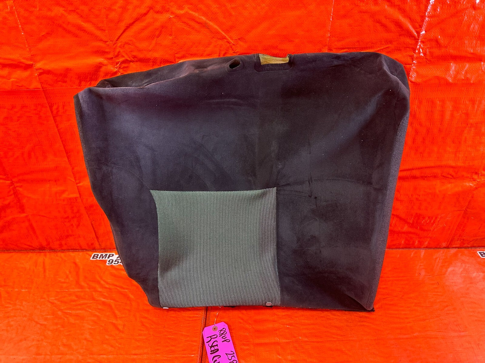 02 05 HONDA CIVIC SI EP3 PASSENGER RIGHT REAR UPPER SEAT SKIN WRAP COVER OEM 2588