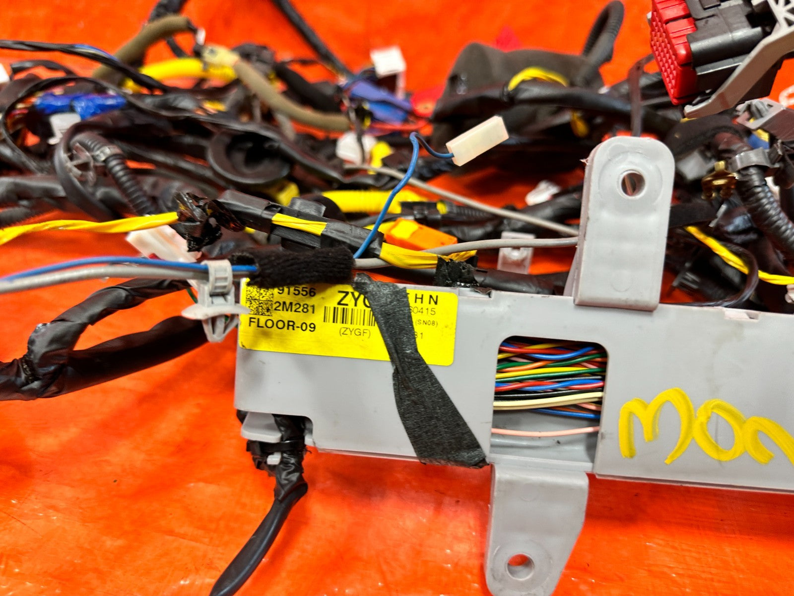 2016 16 HYUNDAI GENESIS COUPE 3.8L   INTERIOR FLOOR WIRE HARNESS WIRING LOOM 3029