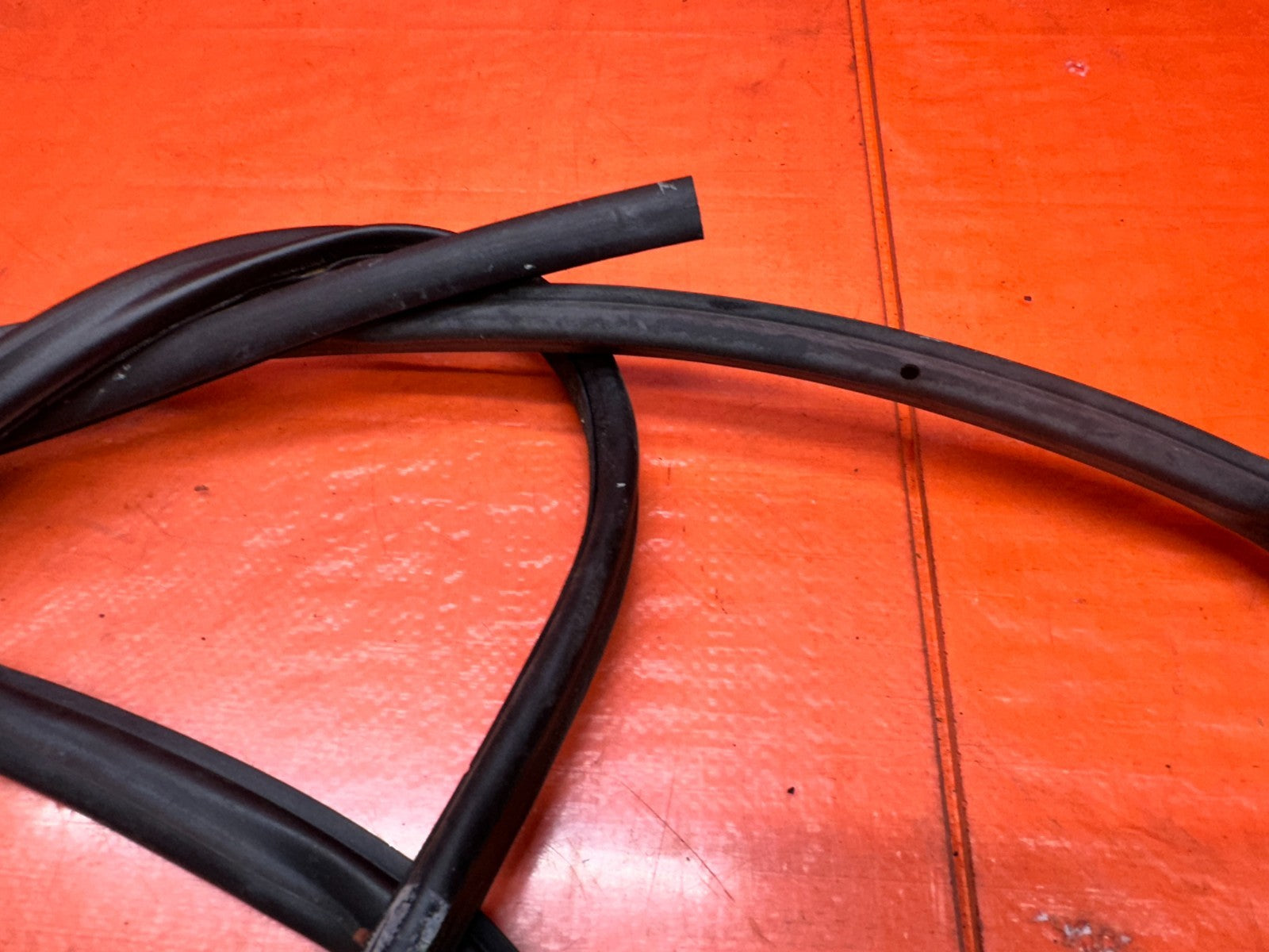 97 01 HONDA PRELUDE 2.2L DRIVER LEFT FRONT DOOR WEATHERSTRIP RUBBER SEAL OEM #336