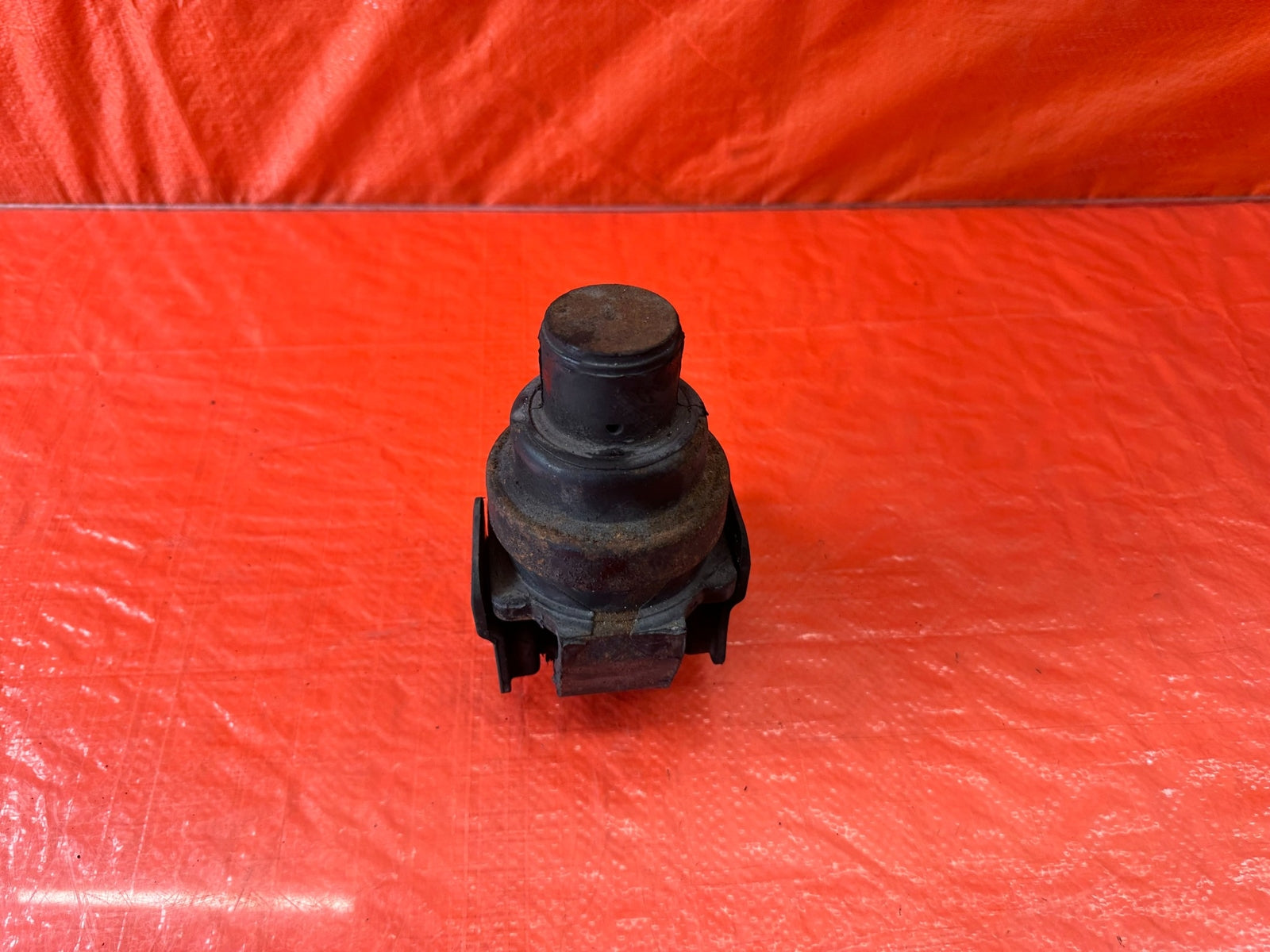 95 98 HONDA ODYSSEY   ENGINE MOTOR MOUNT   DRIVER LEFT SIDE   OEM FACTORY #1934