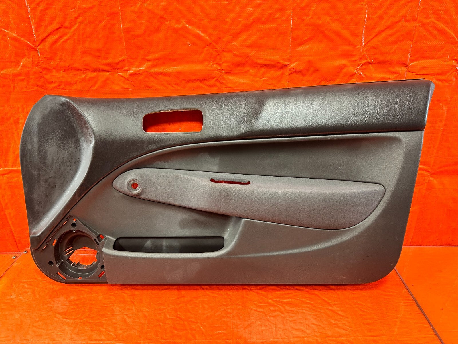 96 00 HONDA CIVIC HATCHBACK   PASSENGER RIGHT MANUAL NON POWER   DOOR PANEL OEM0
