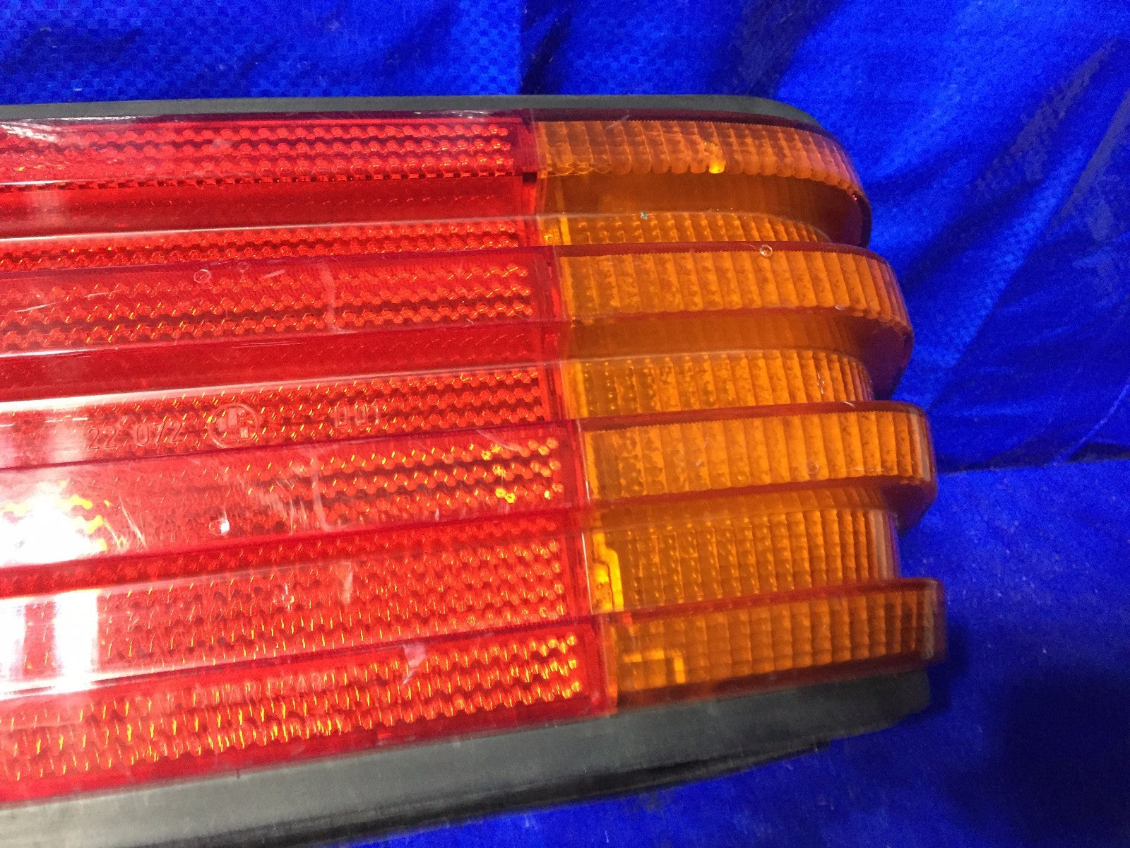 OEM 1986 1987 88 89 90 MERCEDES W126 280 380 560 SEL PASSENGER RIGHT TAIL LIGHT4