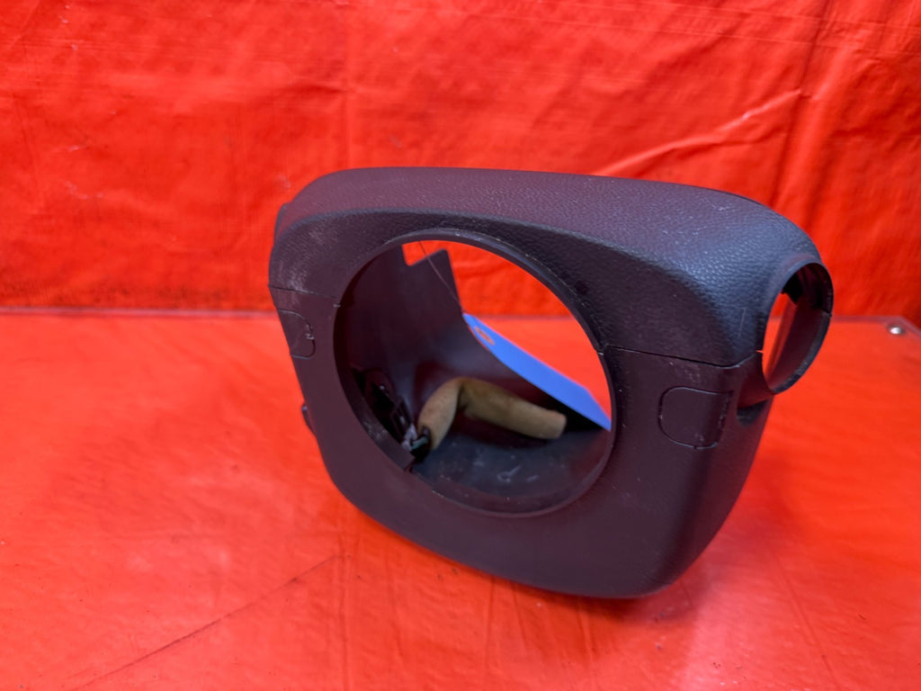 08 13 INFINITI G37 COUPE 2D   KEY IGNITION STEERING COLUMN COVER TOP BOTTOM  3286