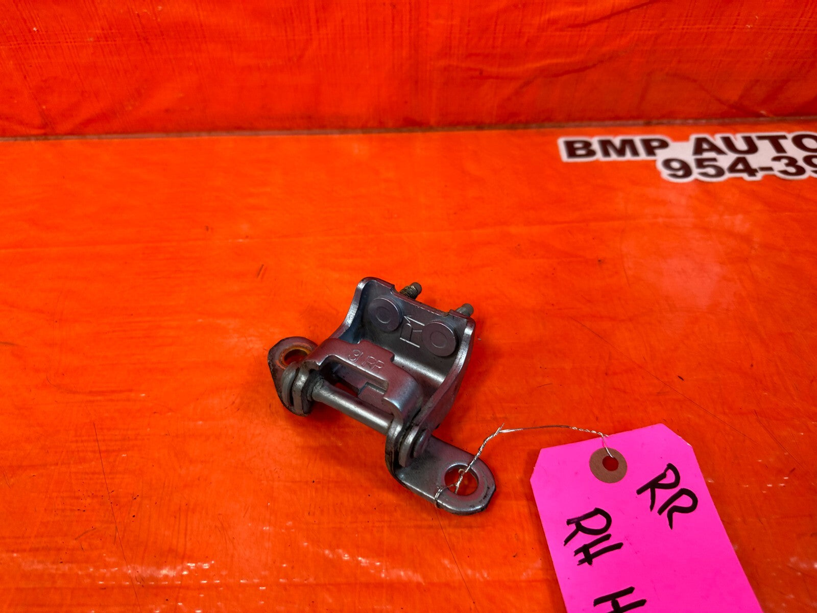 04 08 ACURA TSX   PASSENGER RIGHT REAR DOOR HINGE SET UPPER LOWER   OEM #2555