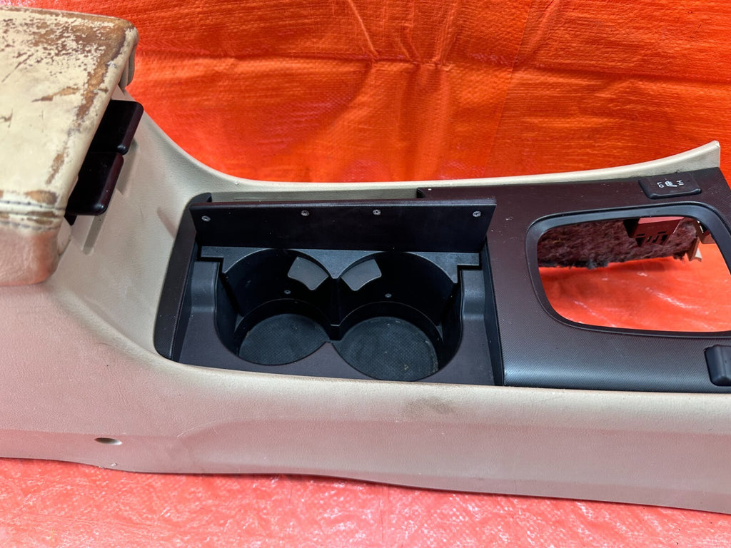 04 08 ACURA TSX   ARM REST / CENTER CONSOLE STORAGE COMPARTMENT BIN TAN OEM #19614