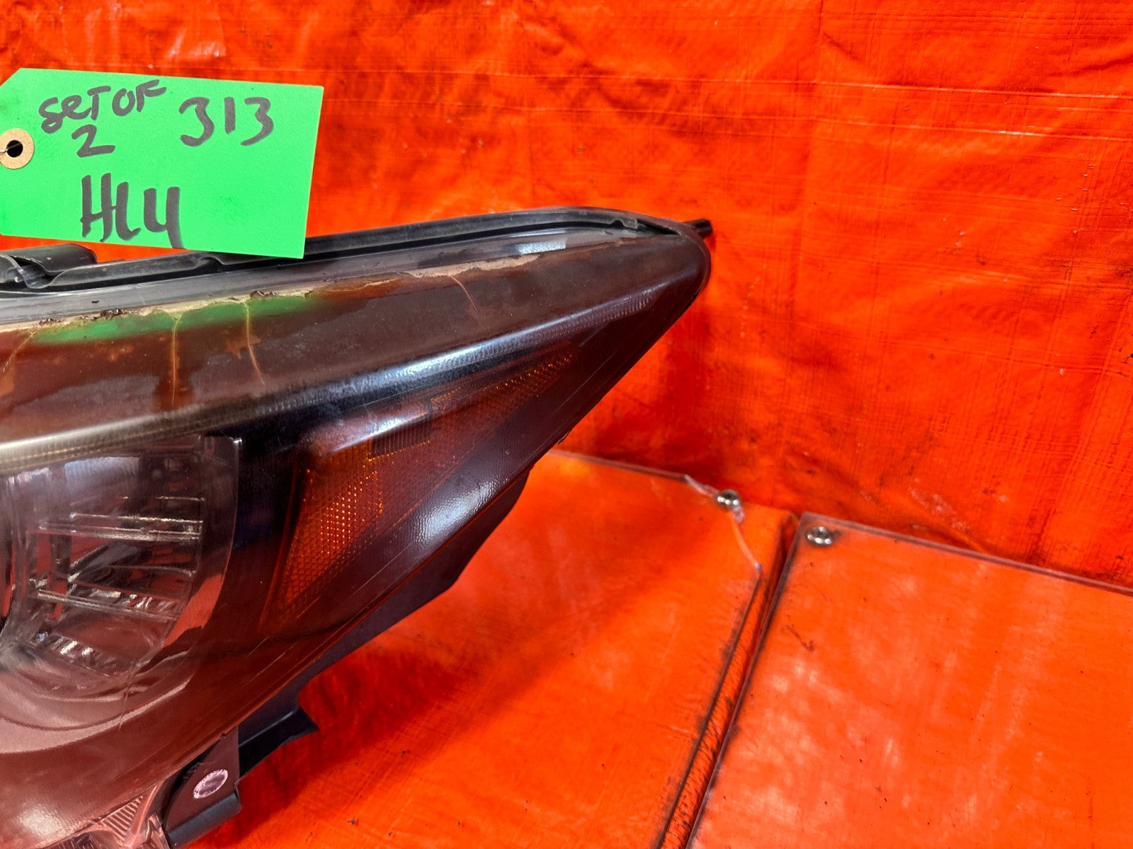 14 17 INFINITI Q50   LEFT AND RIGHT   NON AFS   HEADLIGHTS HEADLAMPS   OEM2