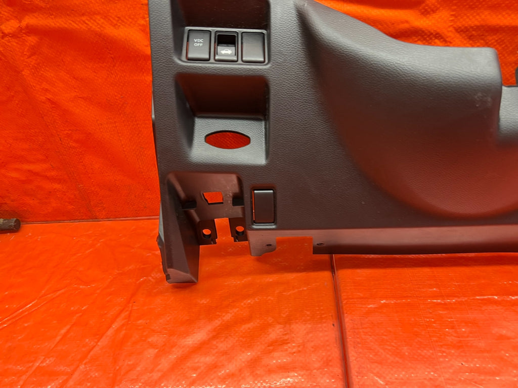08 15 INFINITI G37 Q60 COUPE   KNEE TRIM UNDER STEERING COLUMN LOWER COVER   1697