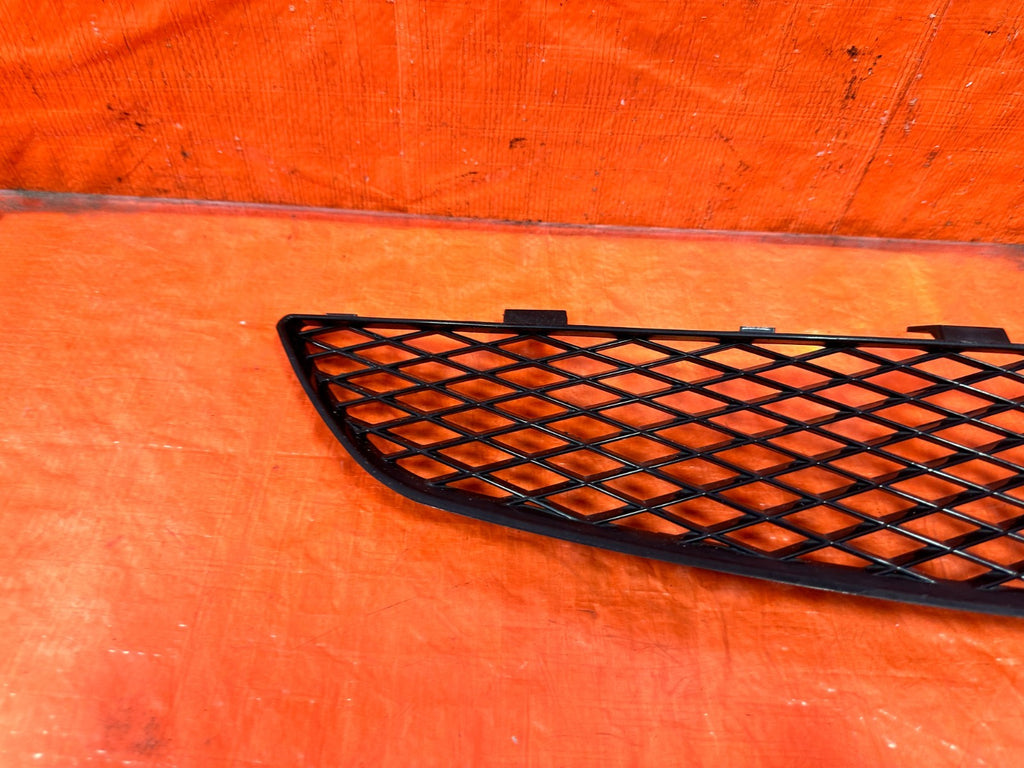 04 05 HONDA CIVIC SI EP3 HATCHBACK   FRONT BUMPER COVER GRILLE   OEM FACTORY 3083