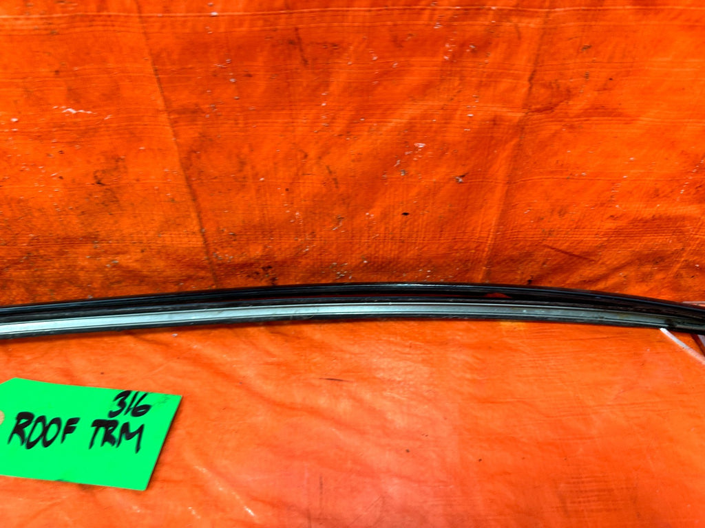 14 24 INFINITI Q50   LEFT & RIGHT   ROOF TRIM ROOF DRIP MOLDING TRIM   OEM #3165