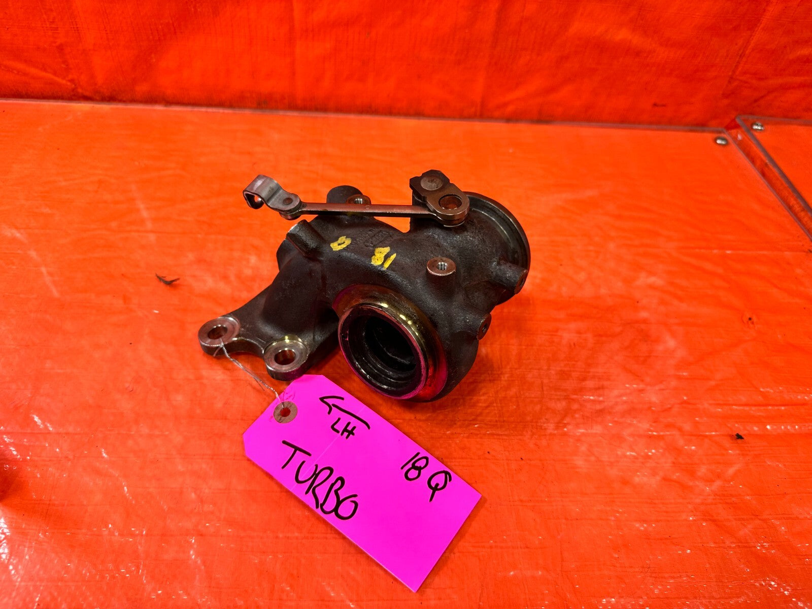 16 20 INFINITI Q50 & Q60   3.0L 300HP   DRIVER LEFT TURBO CHARGER HOUSING 180