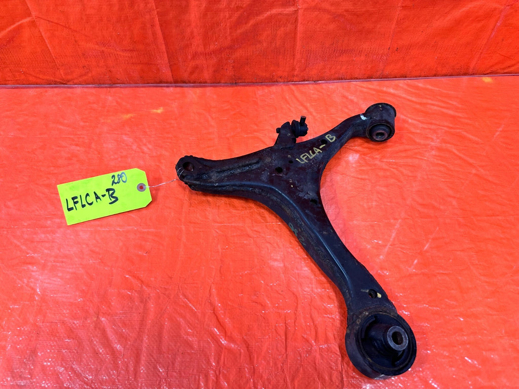05 06 ACURA RSX   BASE   FRONT LOWER CONTROL ARMS   LEFT & RIGHT   CORE USE ONLY8