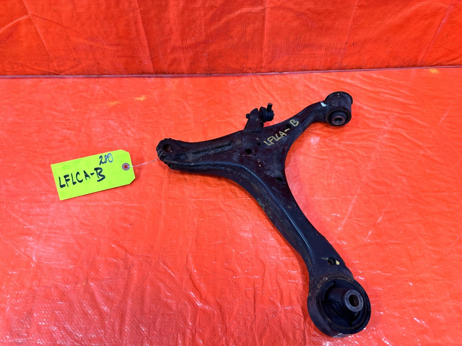 05 06 ACURA RSX   BASE   FRONT LOWER CONTROL ARMS   LEFT & RIGHT   CORE USE ONLY8