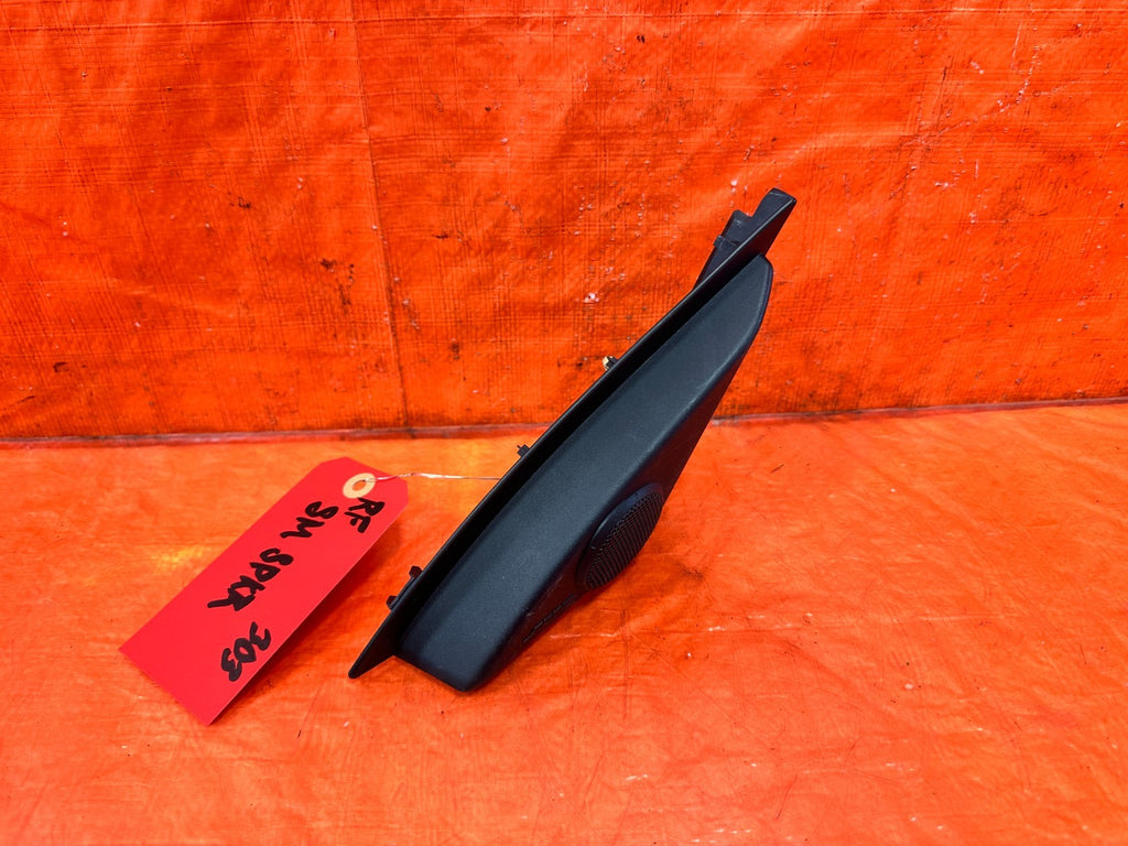 09 11 MAZDA RX8 RX 8   PASSENGER RIGHT TWEETER W/ GARNISH TRIM   OEM #3032