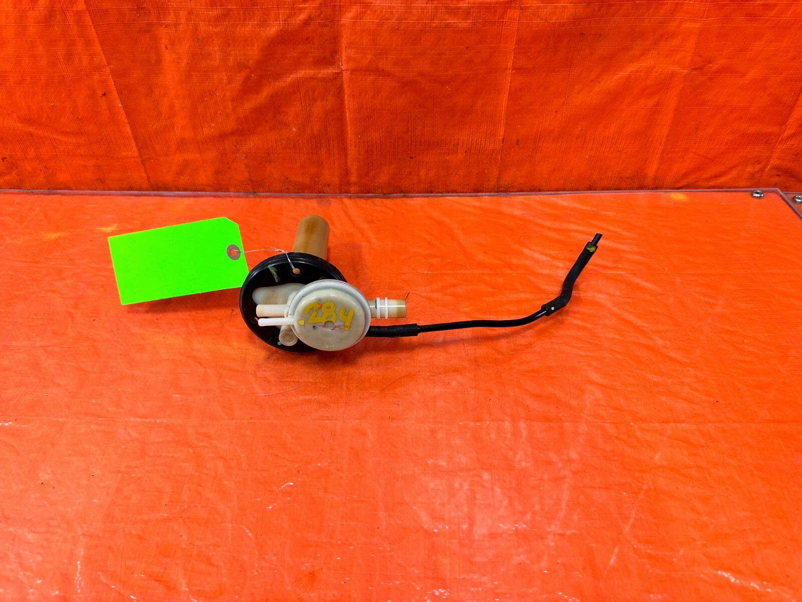 99 00 HONDA CIVIC   OVER VENT SHUT VALVE FOR GAS TANK FUEL TANK   OEM #2841
