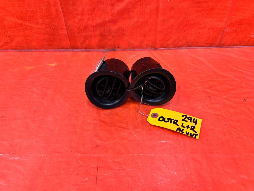 93 97 HONDA DEL SOL   LEFT & RIGHT   AC AIR CONDITIONING VENT   OEM FACTORY 2940