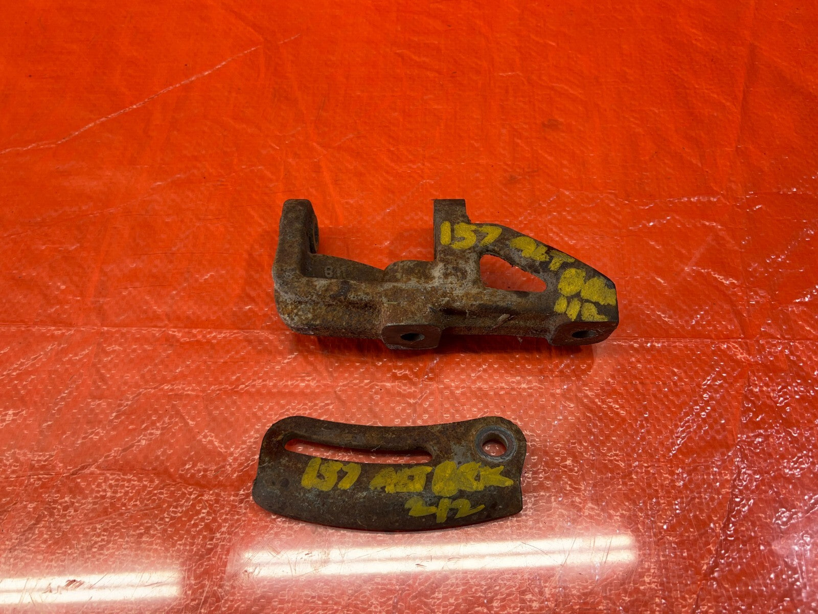 89 91 HONDA CRX DX / SI   D15B2 ALTERNATOR MOUNTING BRACKET SET UPPER LOWER #1575