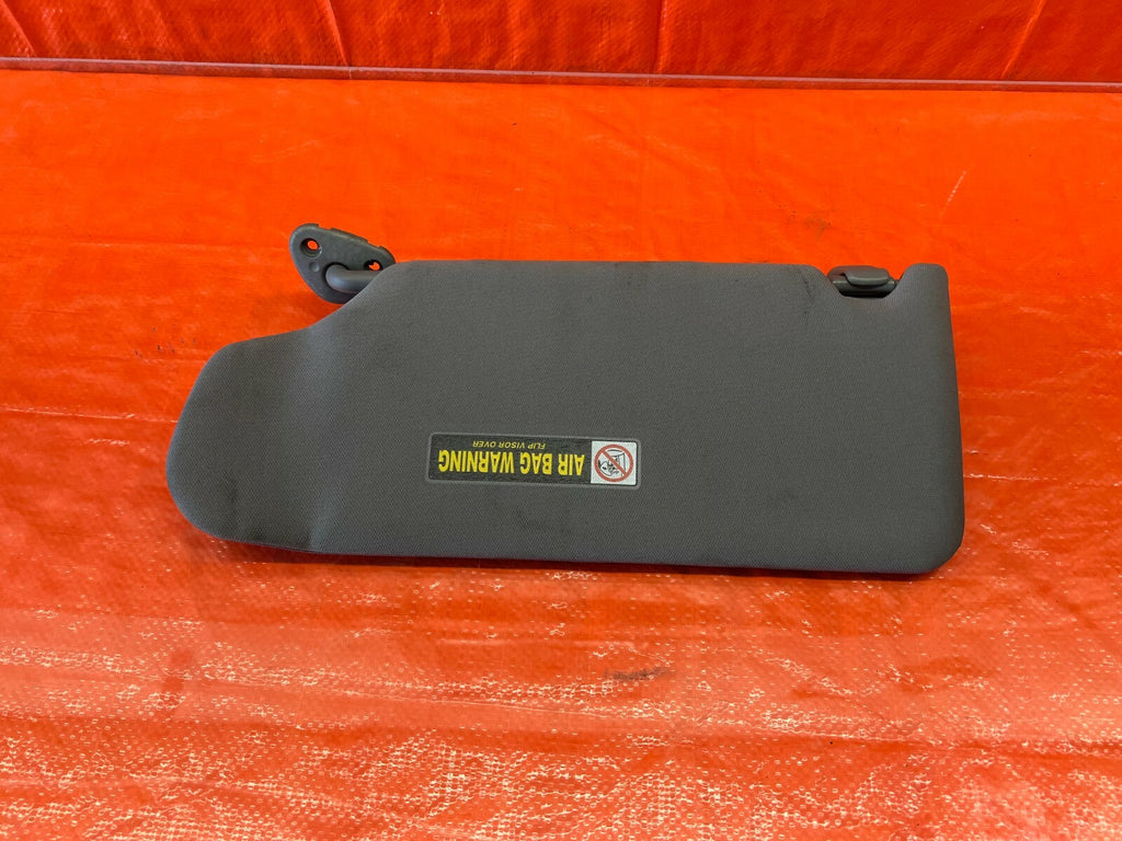 04 08 ACURA TL   SUN VISOR   PASSENGER RIGHT SIDE   GRAY COLOR   OEM FACTORY 1080