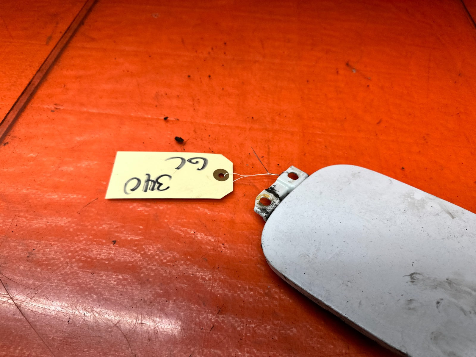 94-01 ACURA INTEGRA 4D SEDAN FUEL GAS TANK DOOR LID COVER OEM #3407