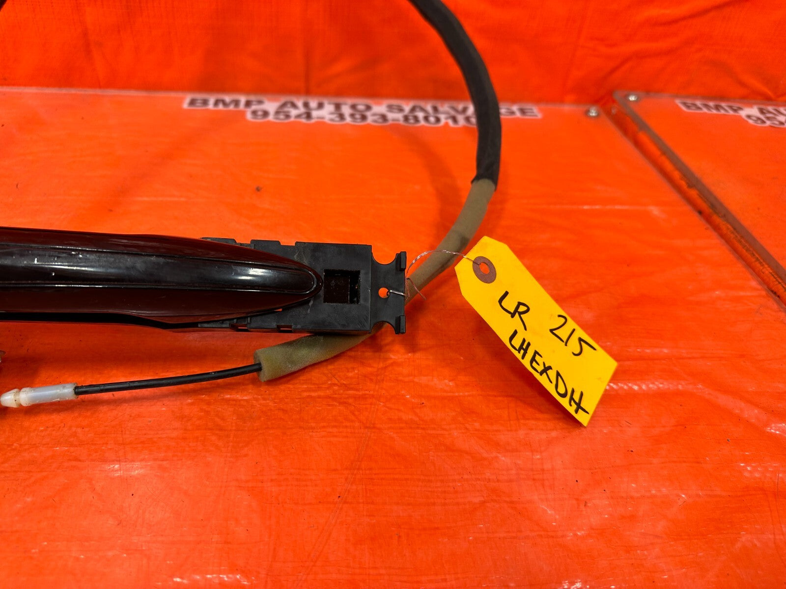 14 20 INFINITI Q50 DRIVER LEFT REAR EXTERIOR DOOR HANDLE W/ CAP AND BASE OEM 2156
