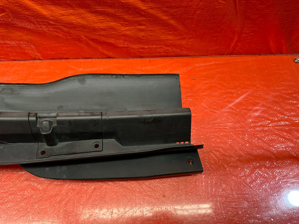 04 05 ACURA TSX   WINDSHIELD WIPER COWL PASSENGER RIGHT SIDE   OEM FACTORY #2054
