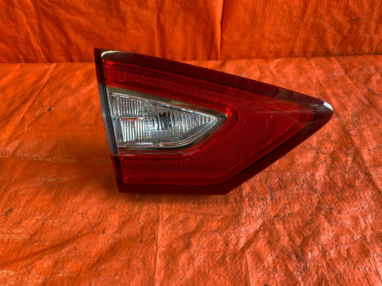 OEM 2014 2015 2016 FORD FUSION DRIVER LEFT INNER TRUNK TAIL LIGHT LAMP R RH 0