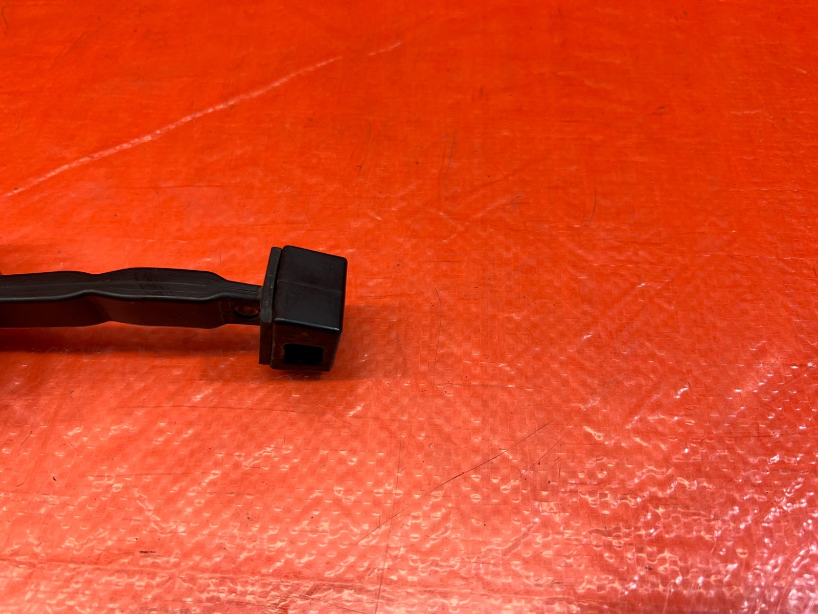 08 15 LANCER EVOLUTION 10 LEFT / RIGHT REAR DOOR CHECKER HINGE ARM STOPPER 1754