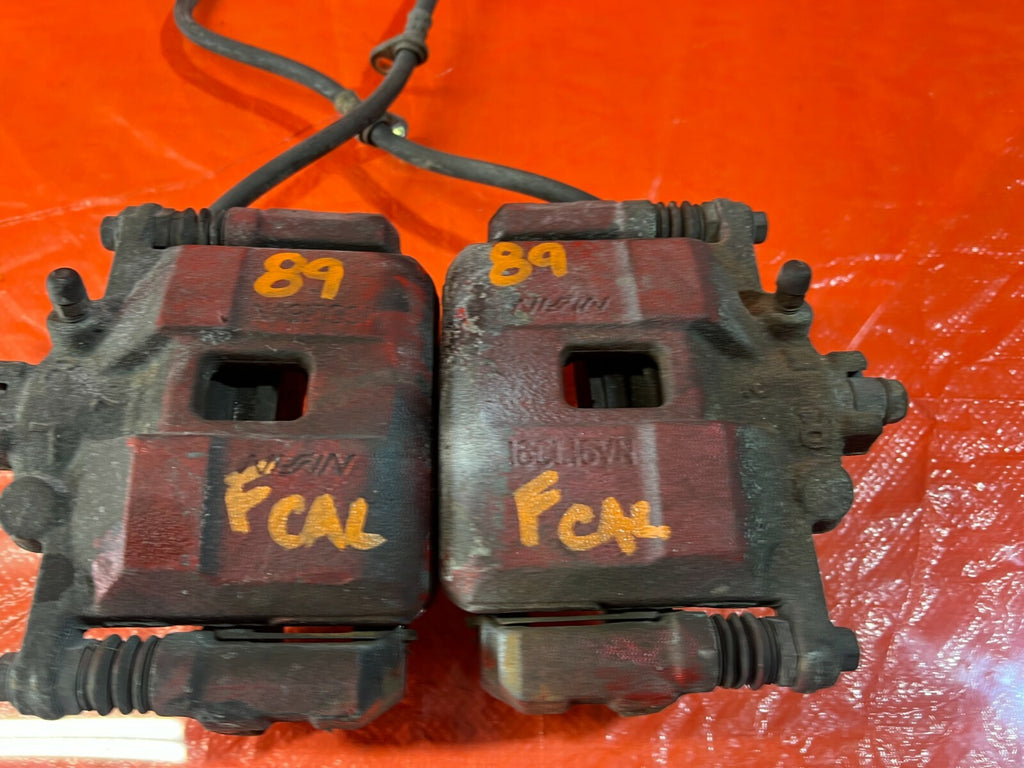 02 06 ACURA RSX TYPE S   FRONT BRAKE CALIPER SET CALIPERS LEFT AND RIGHT OEM #896