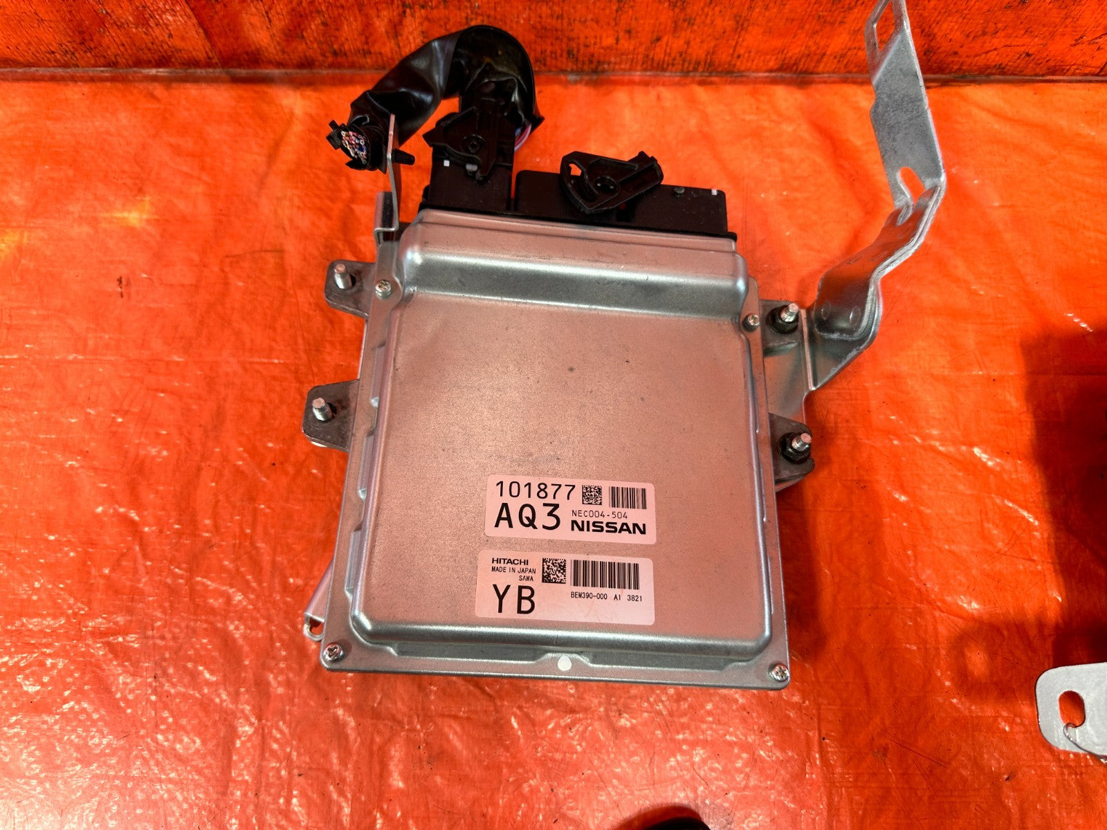 14 15 INFINITI Q60   AUTOMATIC ENGINE COMPUTER ECY W/ BCM / KEY  / FOB   OEM 3297