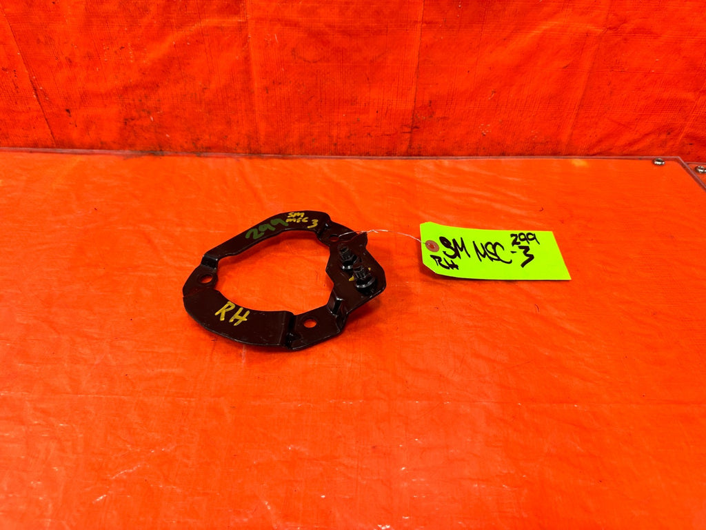 13 16 HYUNDAI GENESIS COUPE 3.8L   SHOCK TOWER BRACKET   RIGHT    OEM #2991