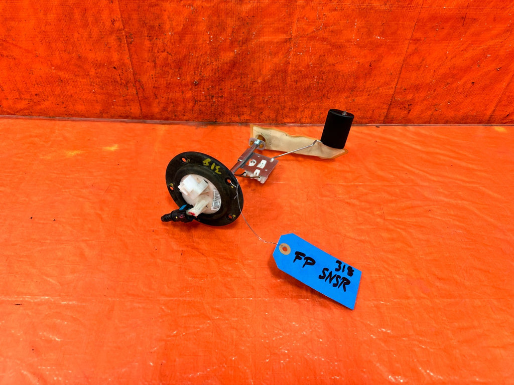 13 16 HYUNDAI GENESIS COUPE   GASOLINE GAS FUEL LEVER SENSOR METER UNIT   OEM 310