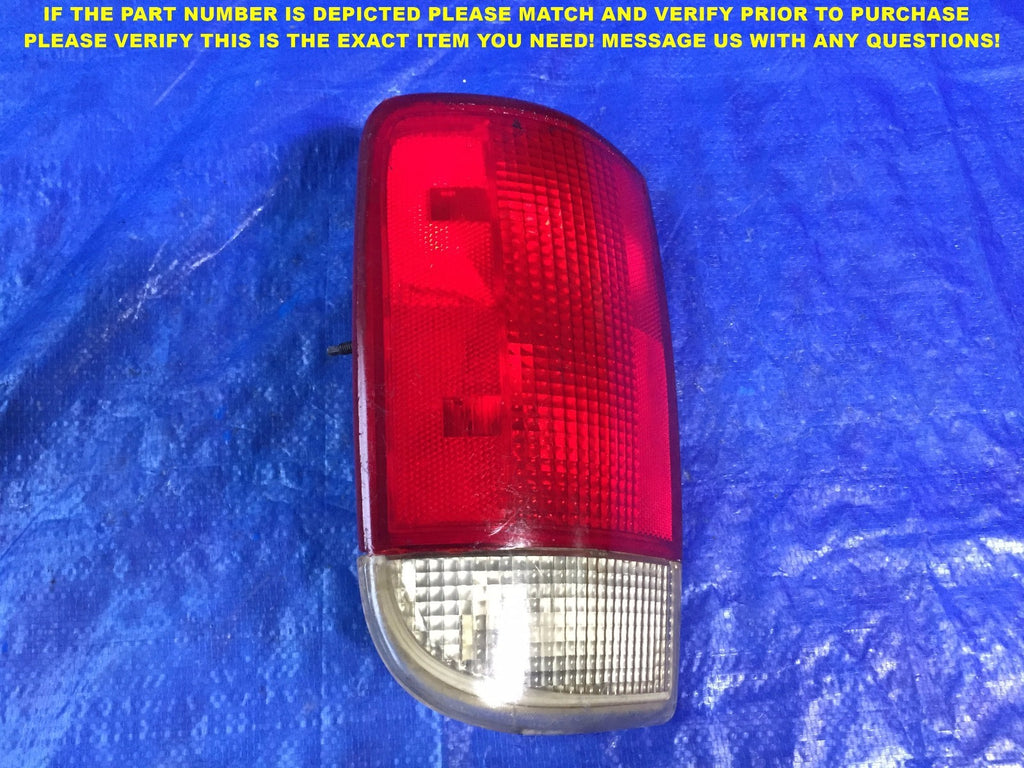 OEM 95 96 97 98 99 00 01 02 03 04 CHEVROLET BLAZER DRIVER LEFT TAIL LIGHT 1B0