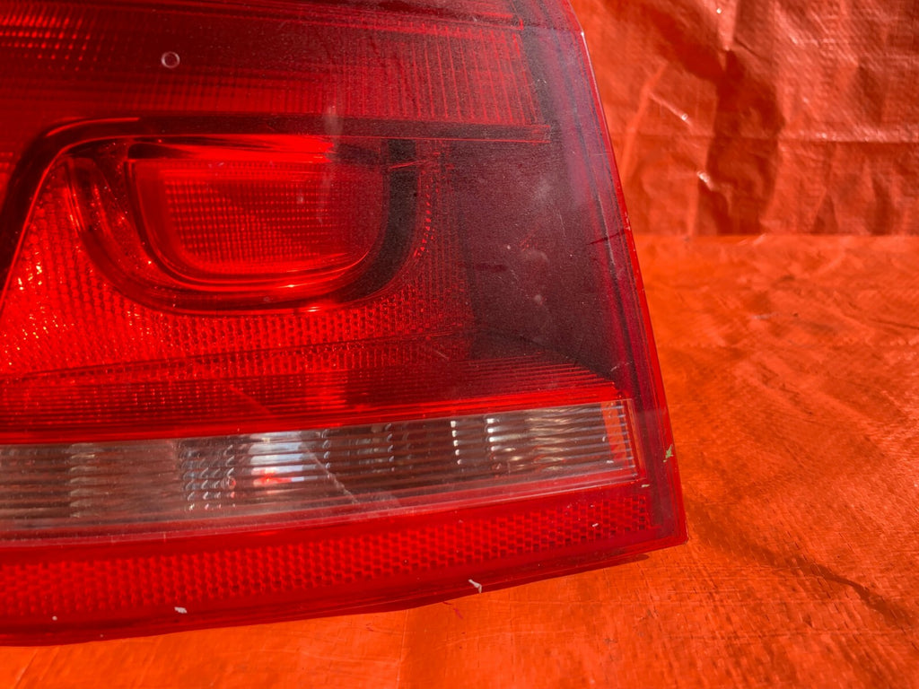 OEM 2014 2015 14 15 VOLKSWAGEN PASSAT DRIVER LEFT OUTER TAIL LIGHT LAMP 3